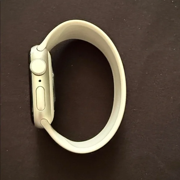 Apple Watch SE (2nd gen) - Picture 4 of 6